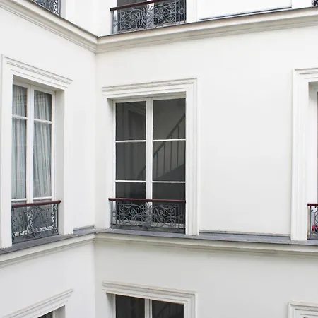 Bright 35 M Close To The Bastille Apartment Paris